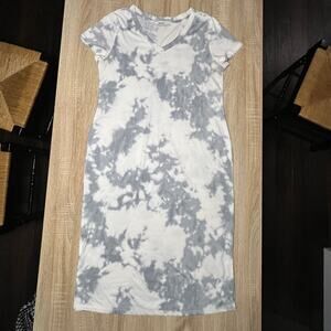 Womens NWOT White wGray Patterned SONOMA Short Sleeve Knit Dress Petite Medium